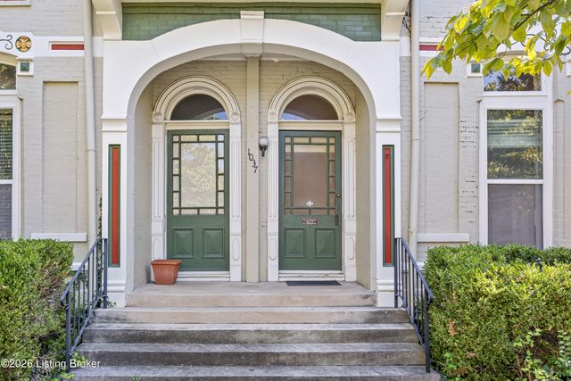 1037 S 4th St APT 2, Louisville, KY 40203