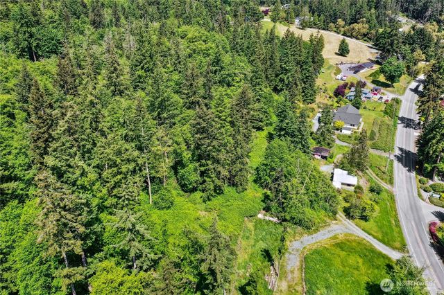 1823 Polnell Road, Oak Harbor, WA 98277
