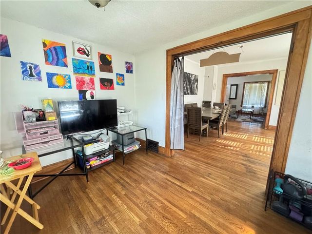 2318 N 12TH Street, Kansas City, KS 66104