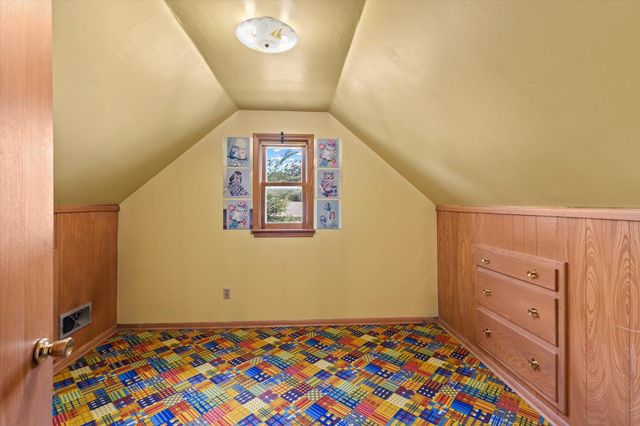 1561 Chamber Street, Saint Paul, MN 55106