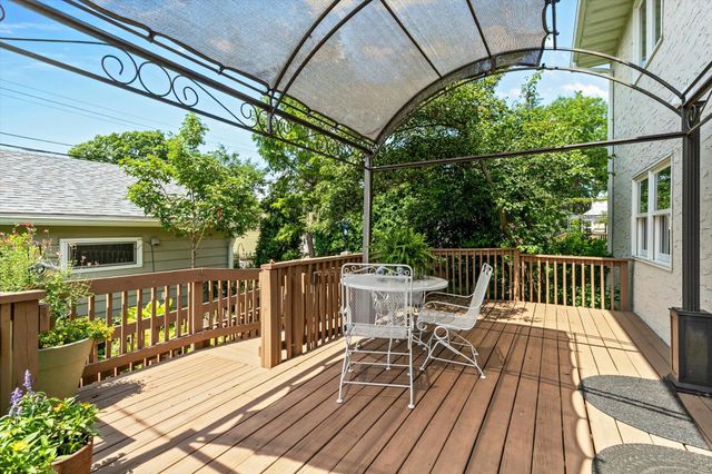 1561 Chamber Street, Saint Paul, MN 55106