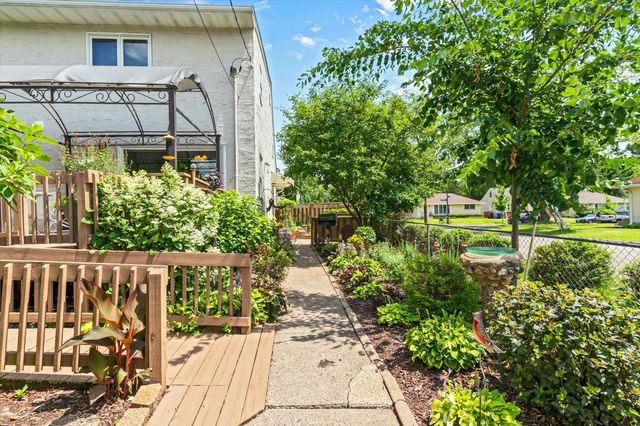 1561 Chamber Street, Saint Paul, MN 55106
