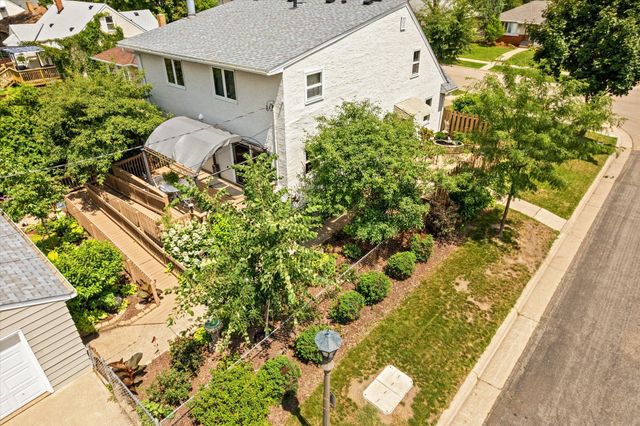 1561 Chamber Street, Saint Paul, MN 55106