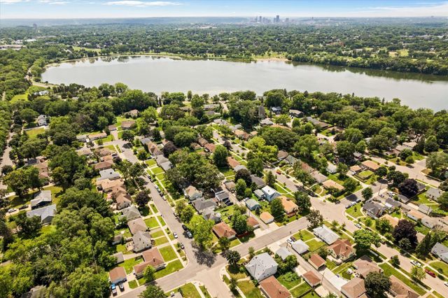 1561 Chamber Street, Saint Paul, MN 55106