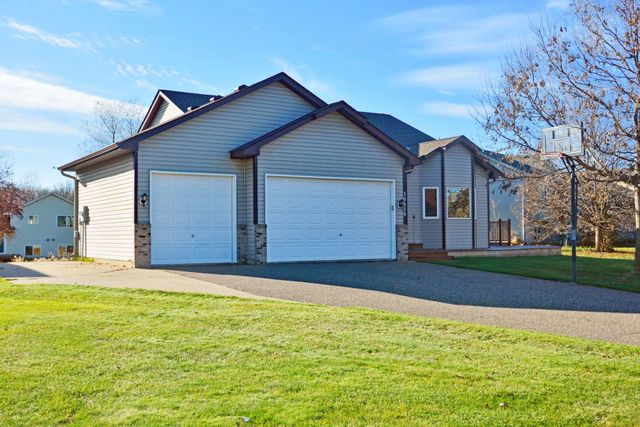 30850 Reflection Avenue, Shafer, MN 55074