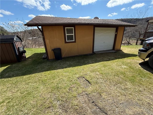 132 Lull Hill Road, Laurens, NY 13796