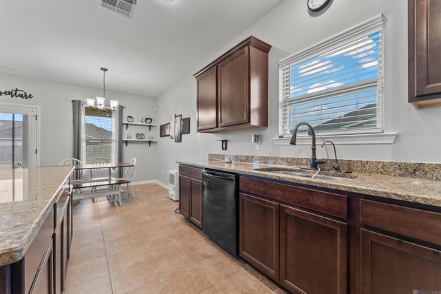 26528 Evangeline Trace Blvd, Denham Springs, LA 70726