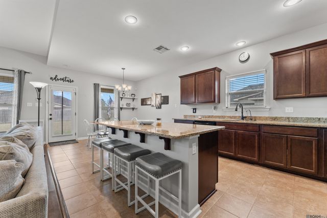 26528 Evangeline Trace Blvd, Denham Springs, LA 70726