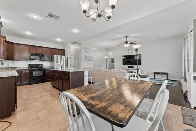 26528 Evangeline Trace Blvd, Denham Springs, LA 70726