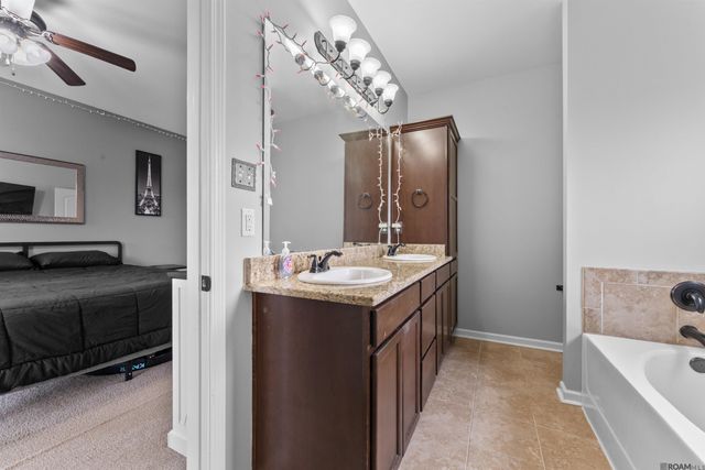 26528 Evangeline Trace Blvd, Denham Springs, LA 70726