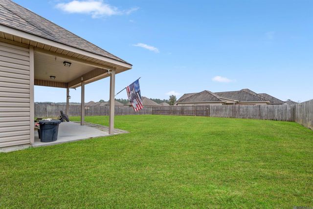 26528 Evangeline Trace Blvd, Denham Springs, LA 70726