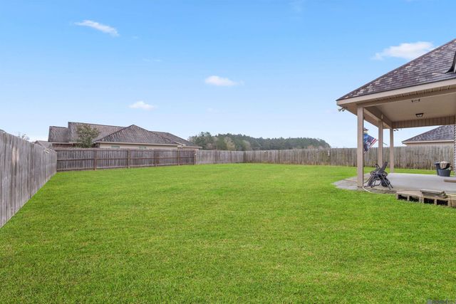 26528 Evangeline Trace Blvd, Denham Springs, LA 70726