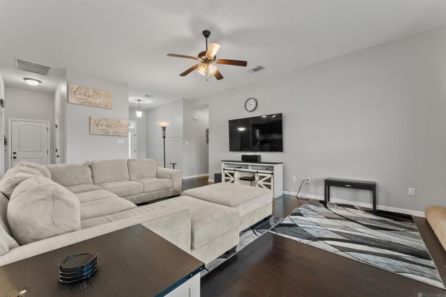 26528 Evangeline Trace Blvd, Denham Springs, LA 70726