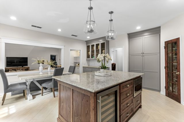 704 Windswept Court, Grapevine, TX 76051