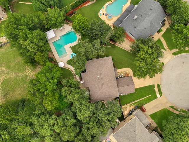 704 Windswept Court, Grapevine, TX 76051
