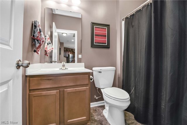 170 Centennial Drive, Avon Lake, OH 44012