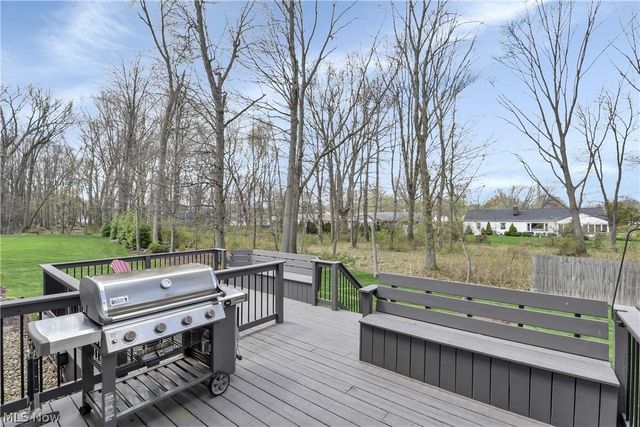 170 Centennial Drive, Avon Lake, OH 44012