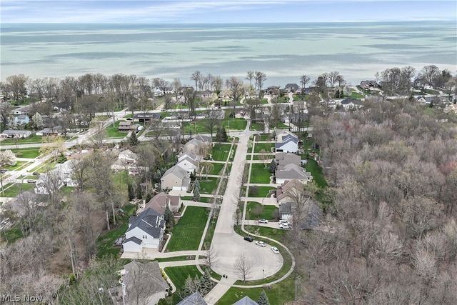 170 Centennial Drive, Avon Lake, OH 44012
