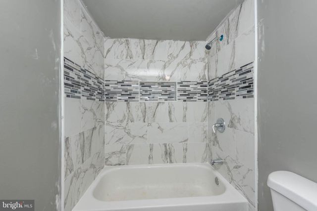 1412 W BALTIMORE ST, Baltimore, MD 21223