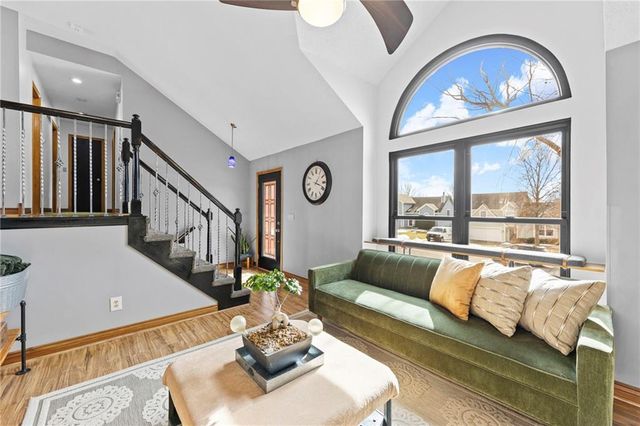 17524 SW 111th Terrace, Olathe, KS 66061