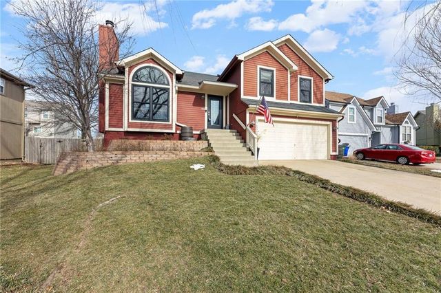 17524 SW 111th Terrace, Olathe, KS 66061