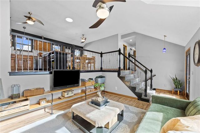 17524 SW 111th Terrace, Olathe, KS 66061