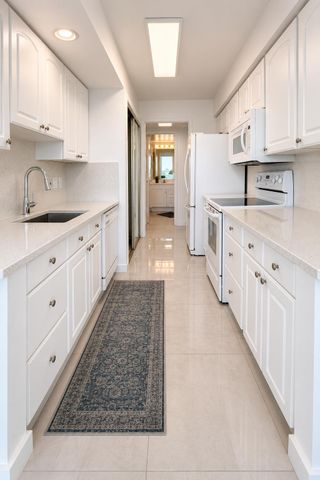 1620 S Ocean Boulevard 8H, Lauderdale-By-The-Sea # 8H, Lauderdale By The Sea, FL 33062