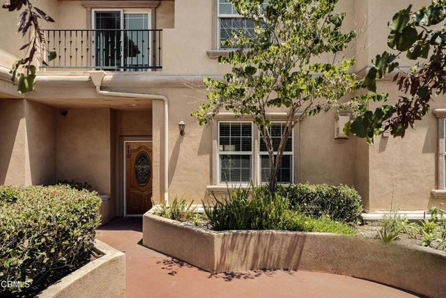 3974 Pennsylvania Avenue 110, La Crescenta, CA 91214