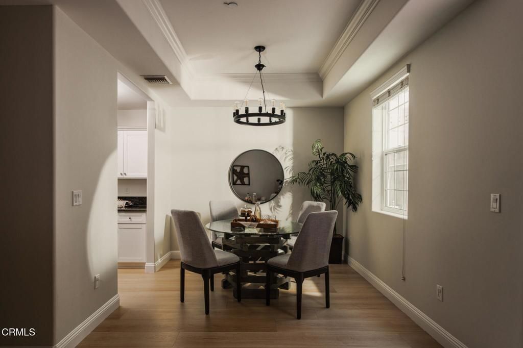 Image 15 of property listing at 3974 Pennsylvania Avenue 110, La Crescenta, CA 91214