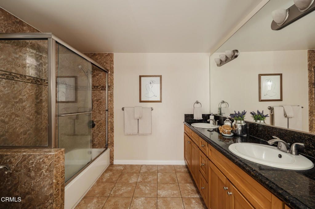 Image 29 of property listing at 3974 Pennsylvania Avenue 110, La Crescenta, CA 91214