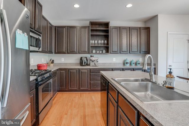 11256 MASTIFF RUN CT, Bristow, VA 20136