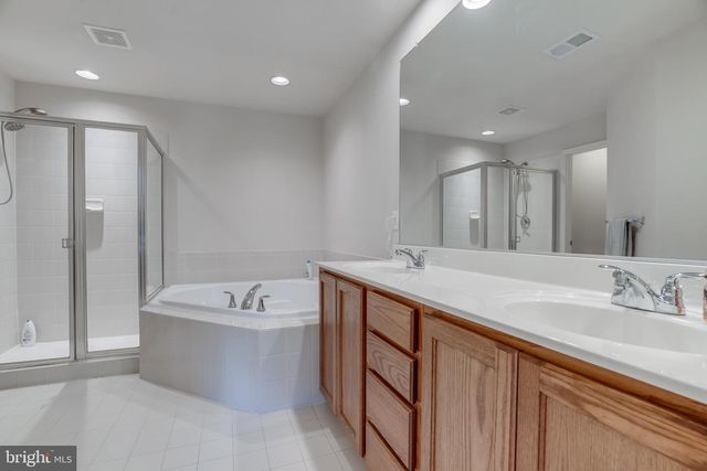 11256 MASTIFF RUN CT, Bristow, VA 20136