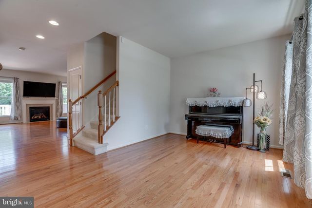 11256 MASTIFF RUN CT, Bristow, VA 20136