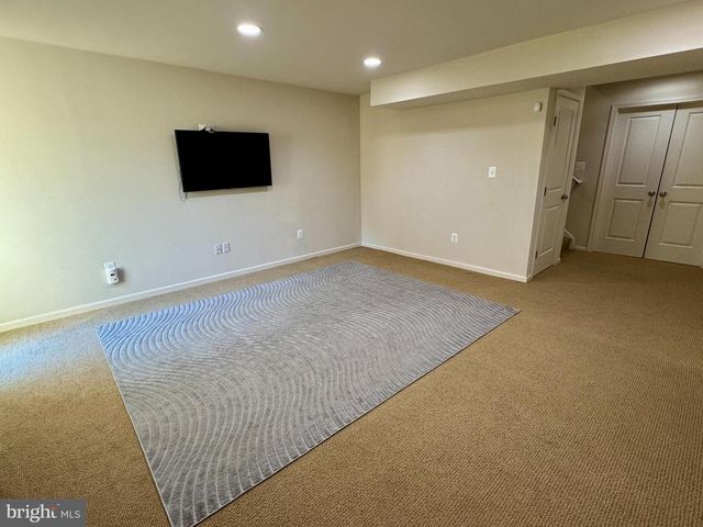 11256 MASTIFF RUN CT, Bristow, VA 20136