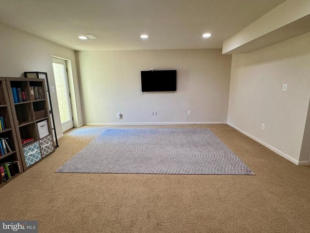 11256 MASTIFF RUN CT, Bristow, VA 20136