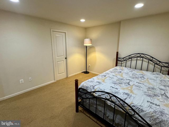 11256 MASTIFF RUN CT, Bristow, VA 20136