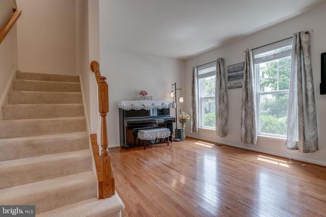 11256 MASTIFF RUN CT, Bristow, VA 20136