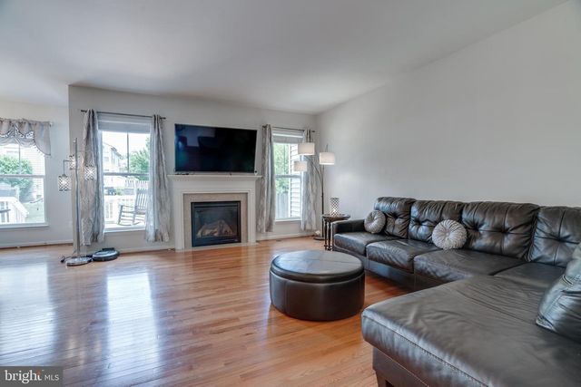 11256 MASTIFF RUN CT, Bristow, VA 20136