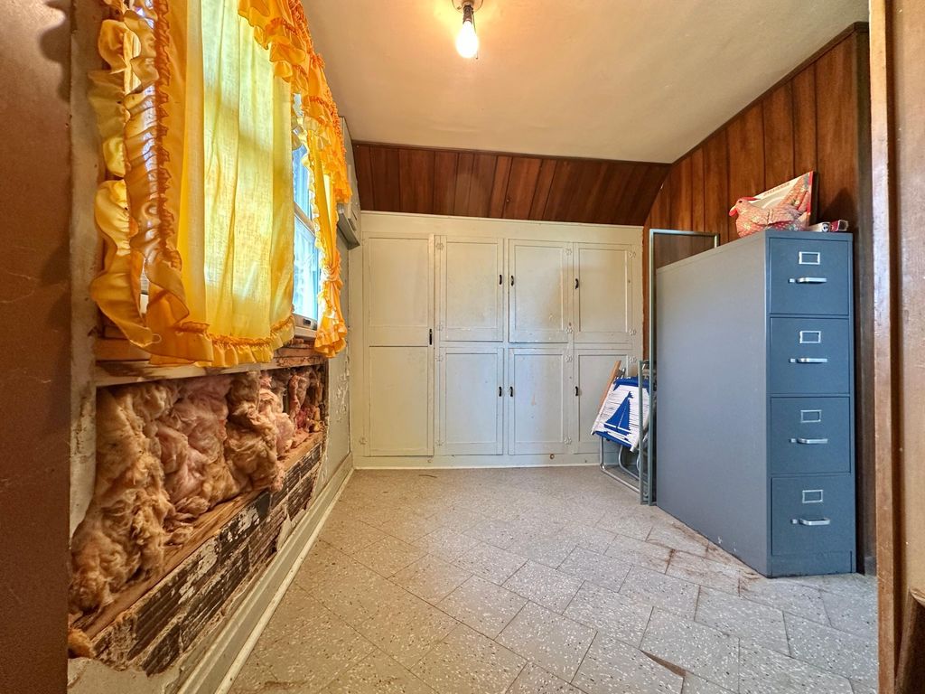 Image 19 of property listing at 312 10th Street, Clear Lake, WI 54005