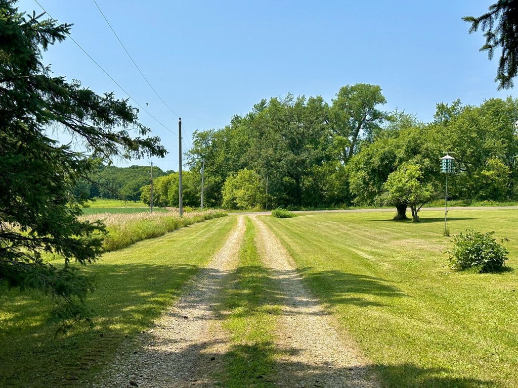 Image 26 of property listing at 312 10th Street, Clear Lake, WI 54005