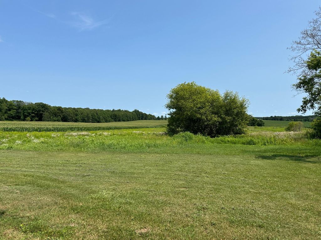 Image 33 of property listing at 312 10th Street, Clear Lake, WI 54005