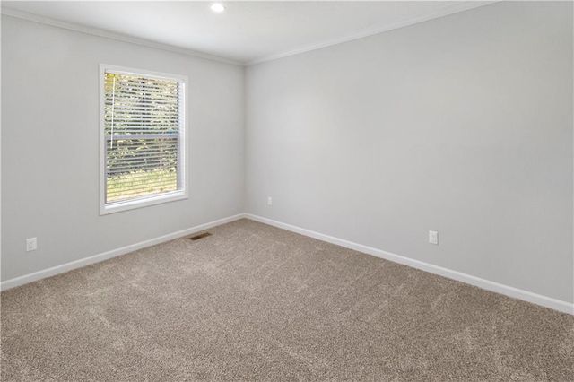 654 Robertson Loop Road, Clarkesville, GA 30523