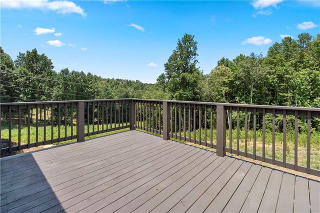 654 Robertson Loop Road, Clarkesville, GA 30523