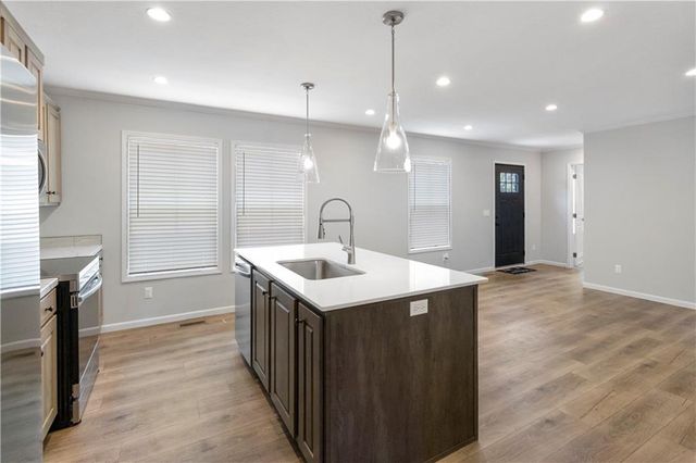 654 Robertson Loop Road, Clarkesville, GA 30523