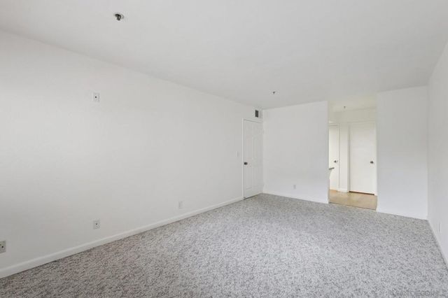 11255 Tierrasanta Boulevard 82, San Diego, CA 92124