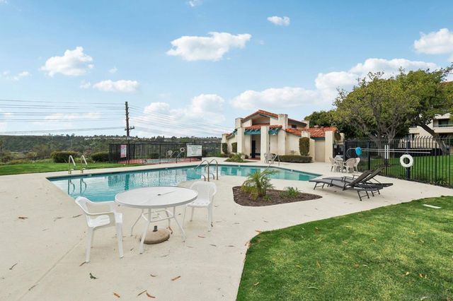 11255 Tierrasanta Boulevard 82, San Diego, CA 92124