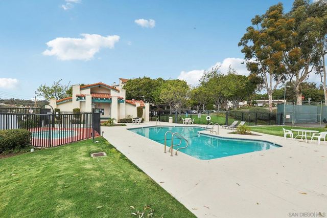 11255 Tierrasanta Boulevard 82, San Diego, CA 92124