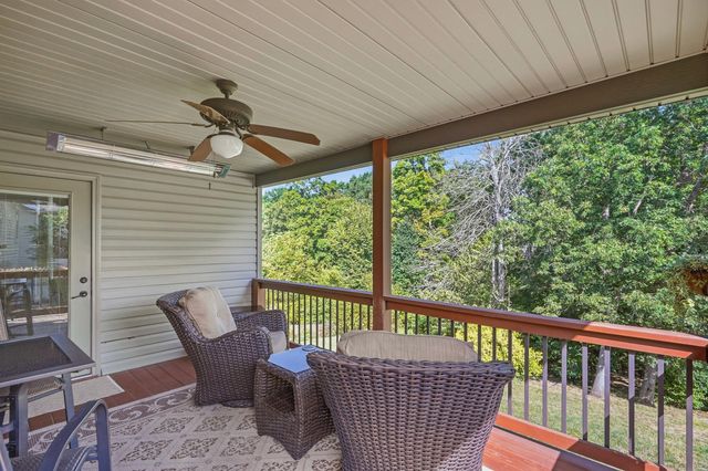 3205 GRANITE CREEK DR, Columbia, MO 65202