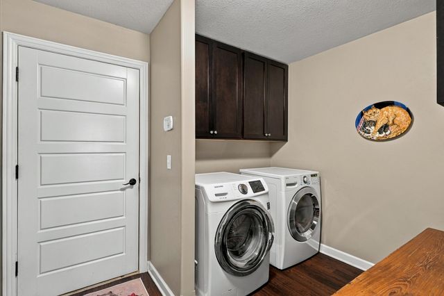 3205 GRANITE CREEK DR, Columbia, MO 65202