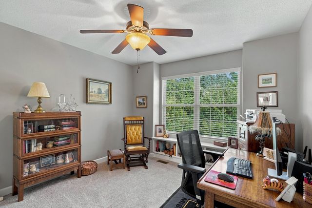 3205 GRANITE CREEK DR, Columbia, MO 65202